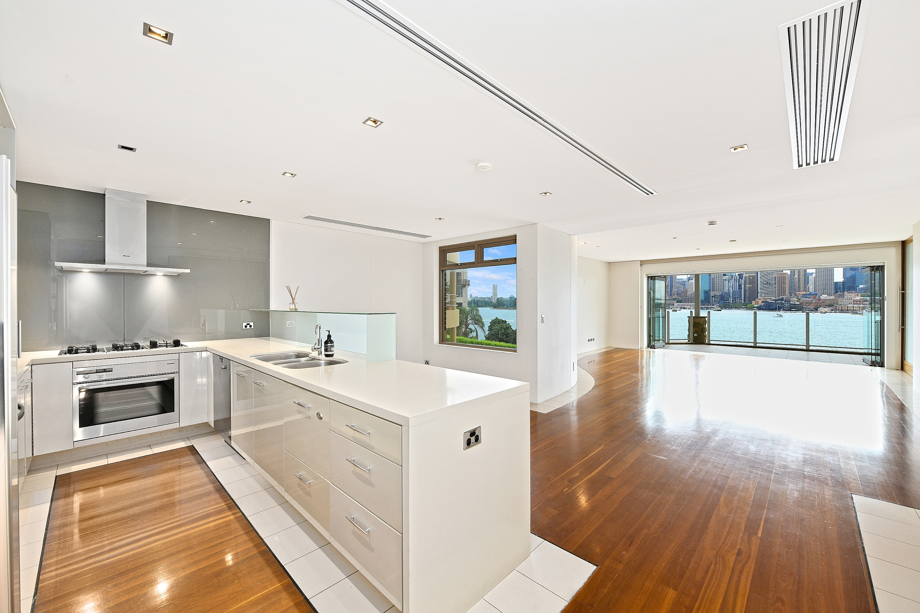 2/69 Kirribilli Avenue, Kirribilli, NSW 2061 gallery image 8