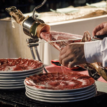 Service d'assiete de jambon iberique de bellota (pata negra)