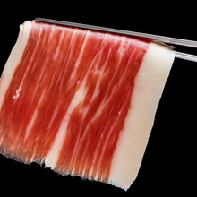 Tranche parfaite de jambon iberique de bellota pata negra