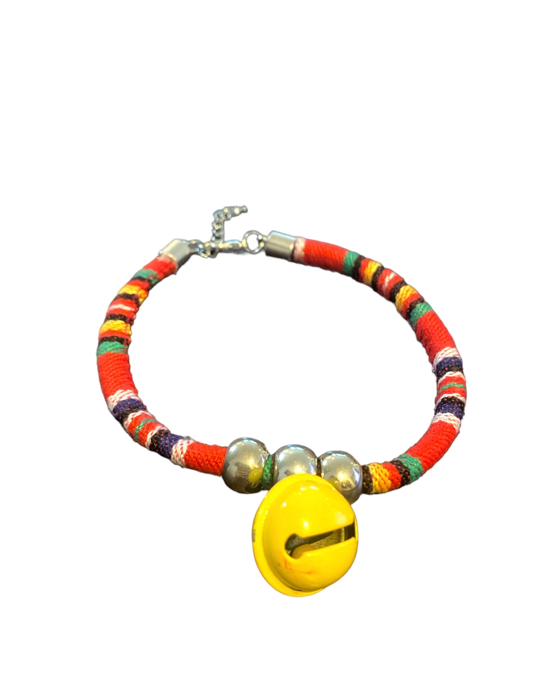 Collar rojo cascabel grande