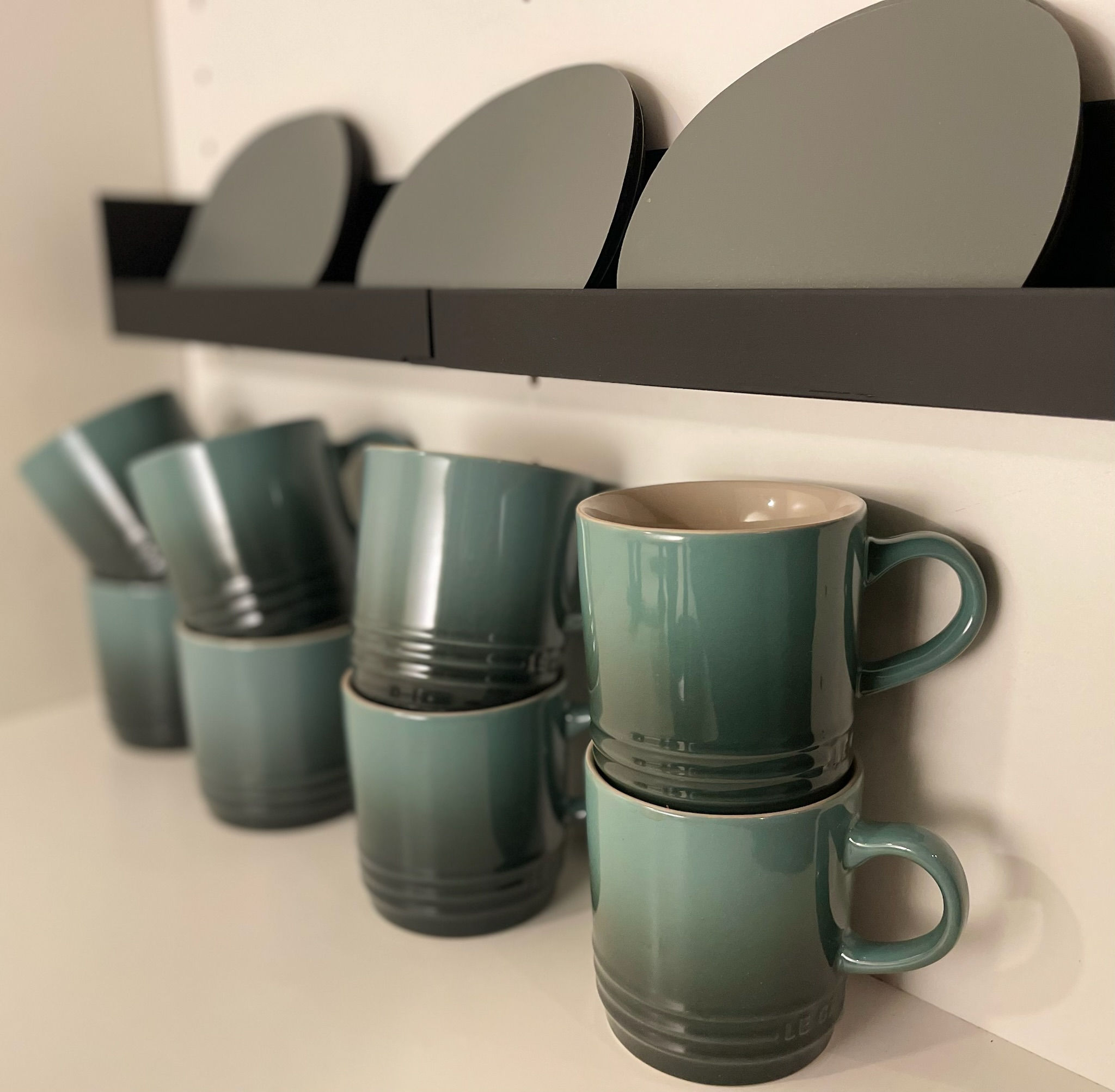 Hylle for kjøkkenskap