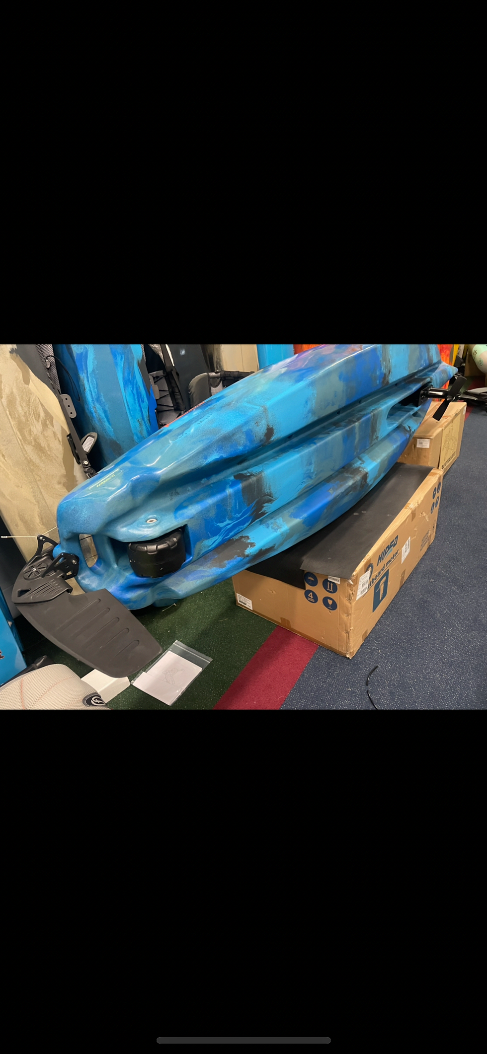 Thumbnail: Feelfree Flash 11 70lbs pedal kayak 