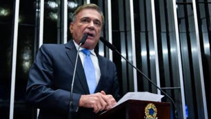 Alvaro Dias é favorito a uma das vagas no Senado pelo Paraná, diz pesquisa