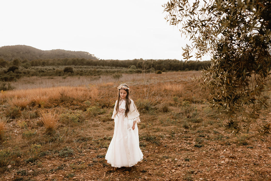 sesión comunión Barcelona, fotografía comunión AltPendès, sesión fotos comunión Tarragona, fotógrafa comunión
