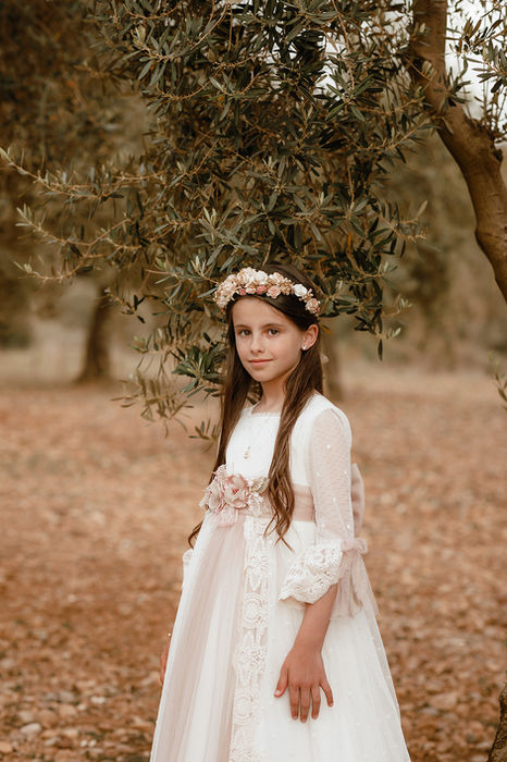 sesión comunión Barcelona, fotografía comunión AltPendès, sesión fotos comunión Tarragona, fotógrafa comunión
