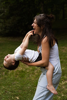fotografia maternidad San Sebastian/Donostia, fotografía de embarazo Donostia, fotografia embarazo San Sebastian, Fotografia familia Donosti, Fotografia recien nacido San Sebastian, fotografia newborn Donosti, fotografía natural, embarazo, bebés, recién nacido, newborn, familia, comunión, navidad