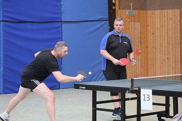 Stefan Petersen und Jörgen Zimmermann (TSV Wiedingharde)