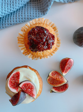 Cupcakes de higos con frosting y mermelada casera