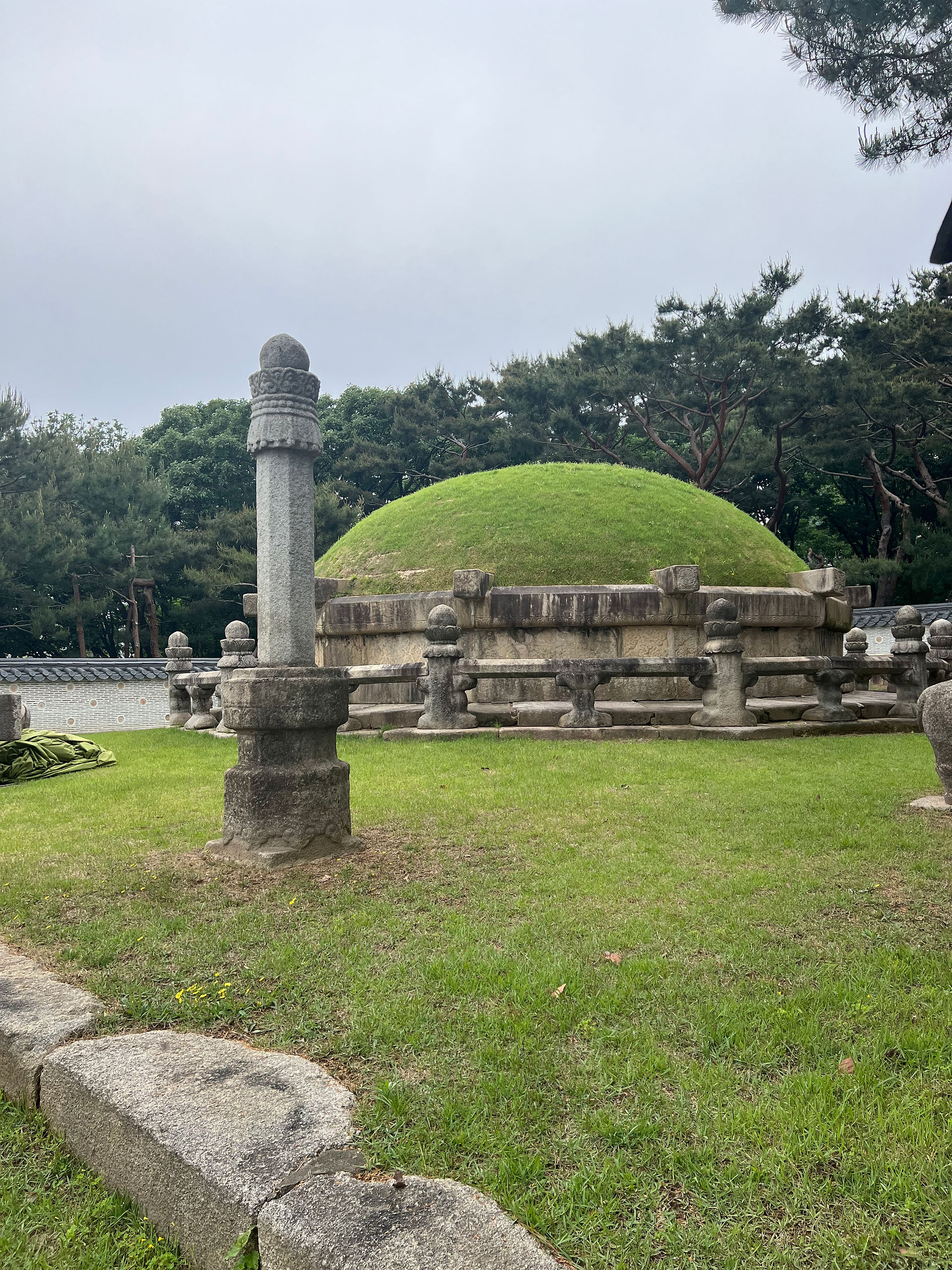 Tumbas Reales de Seonjeongneung, Seúl
