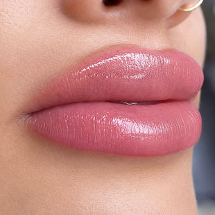 lip Tattoo Blush in Orlando