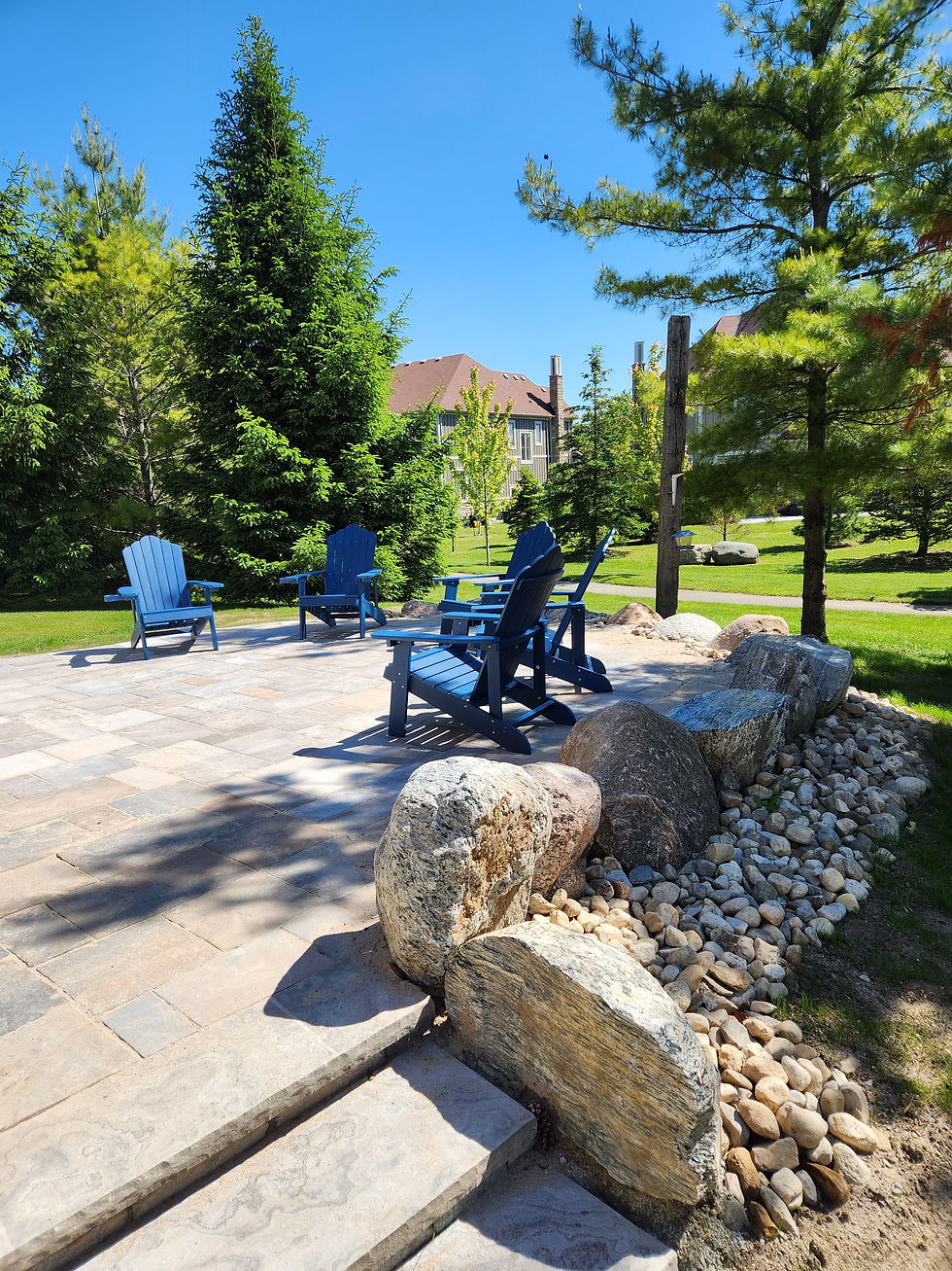 Patio 3.jpg