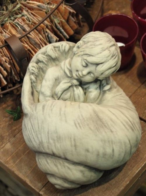 Daumesdick; Gebrüder Grimm; Steinguss; Vidroflor; Gartenfigur; Schneckenhaus; Gartendeko; Topfdeko; Dekofigur; Steinfigur