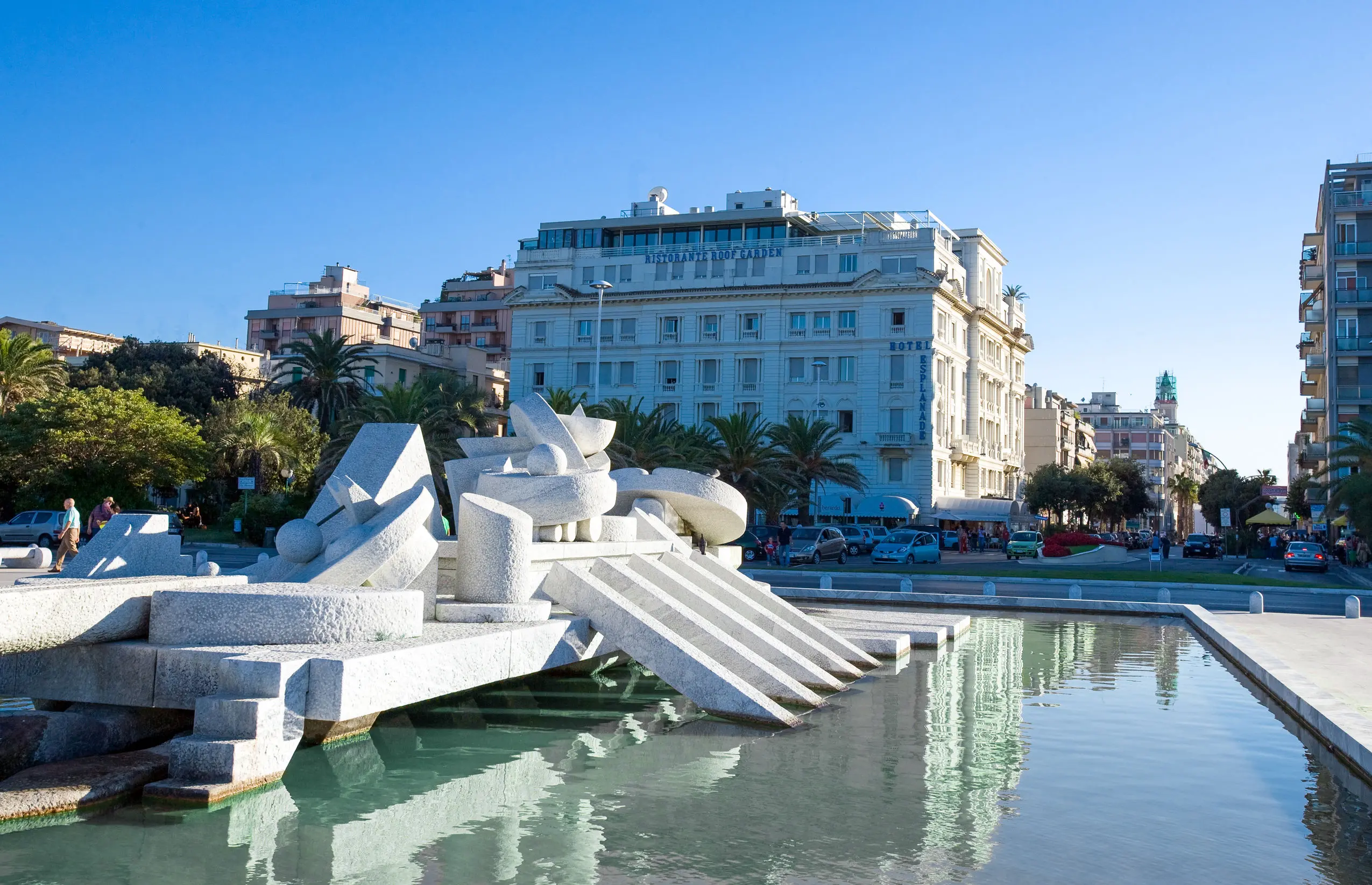 Palazzo-metropolitan-pescara-contesto (2).webp