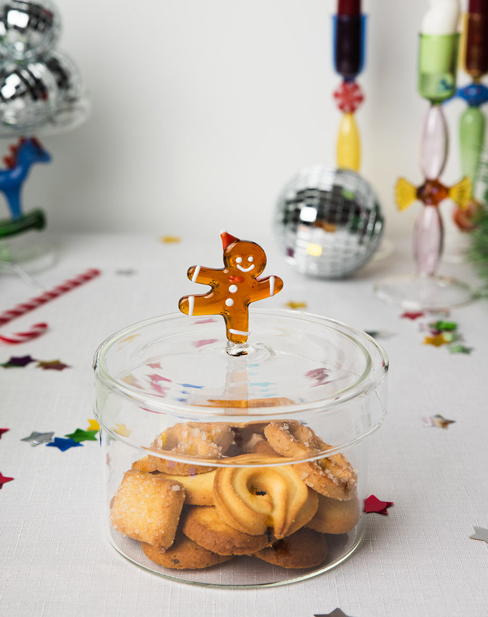 gingerbread with christmas hat cookies box ichendorf milano
