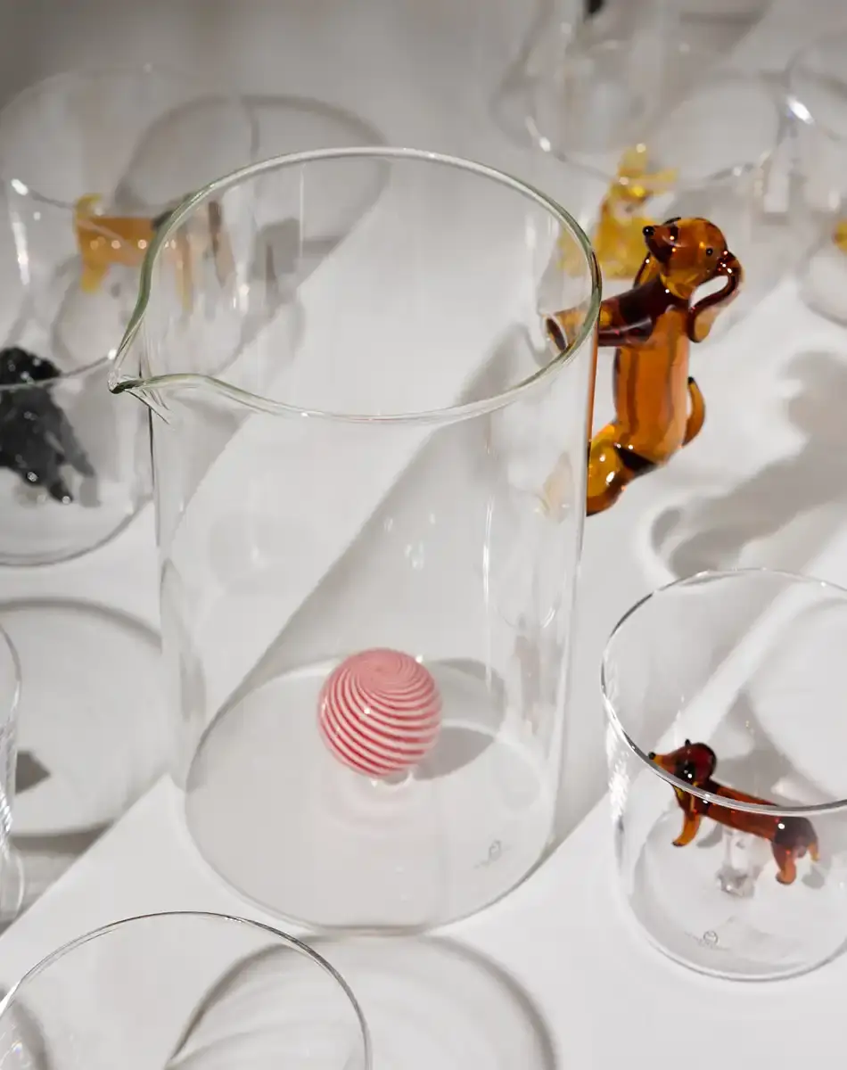 Thumbnail: bassotto with a ball jug dogs from ichendorf milano