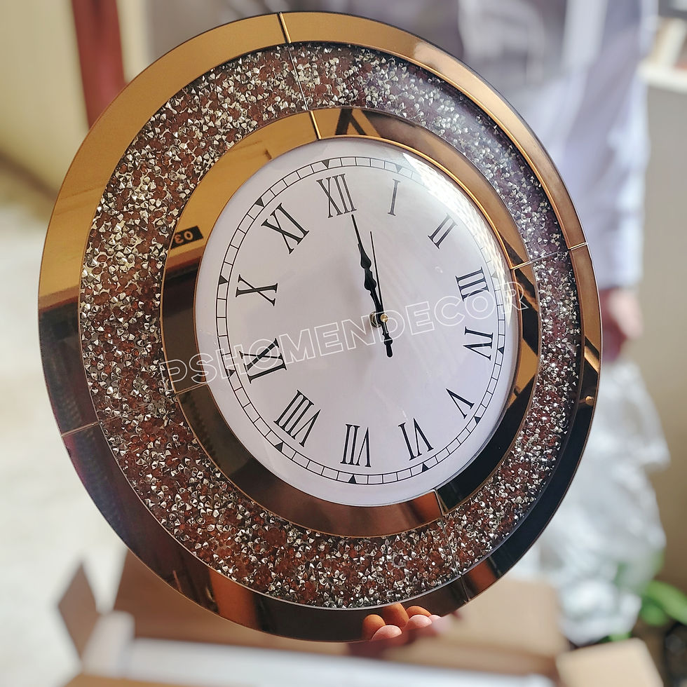 Thumbnail: MRC02 Crushed Diamond Mirrored Roman Clock