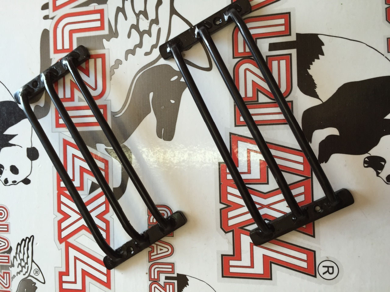 Grilles de protection de phare pour calandre antibrouillards