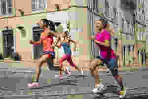 ASICS「輕炫系列」跑鞋同時兼具簡約外形和疾速性能