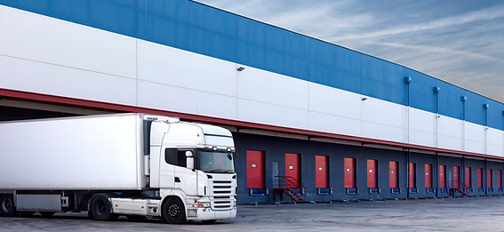 LKW-und Lagerhalle