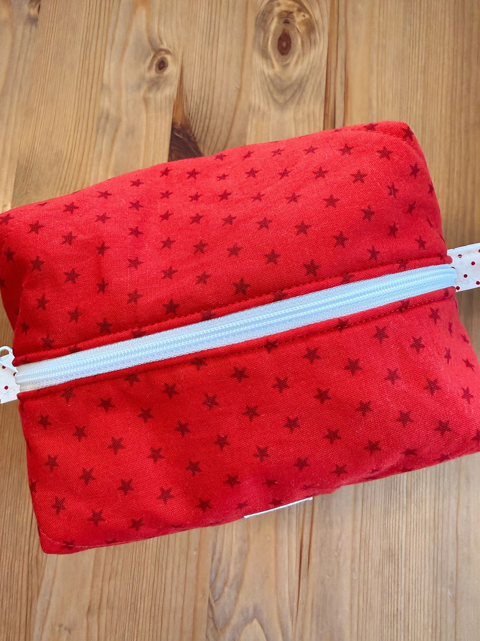 Thumbnail: Premade Small Red Stars Makeup Bag