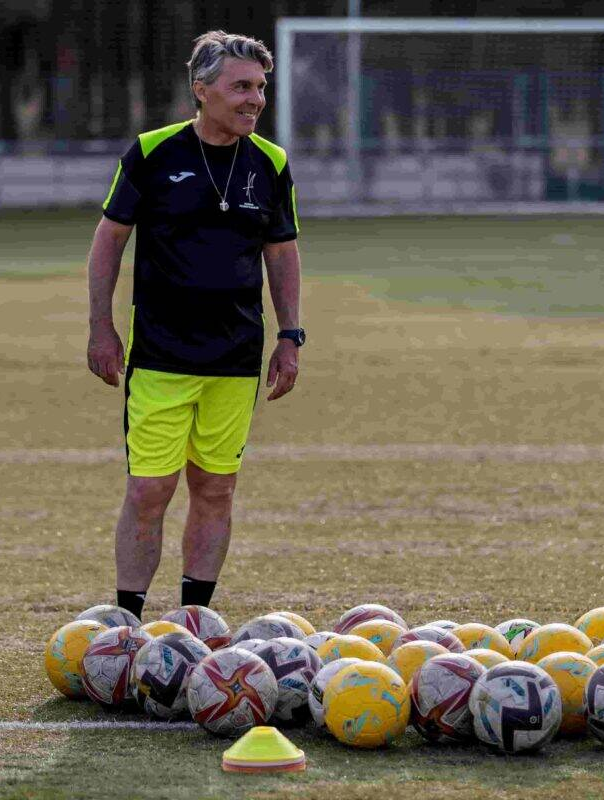 Los sistemas formativos actuales de jóvenes futbolistas adolecen de «Maestros del juego»