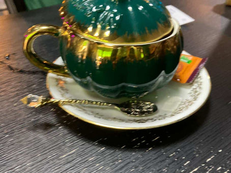 🫖 Coup de cœur à Challans : plongez dans l’univers enchanteur du salon de thé L’Envou’thés