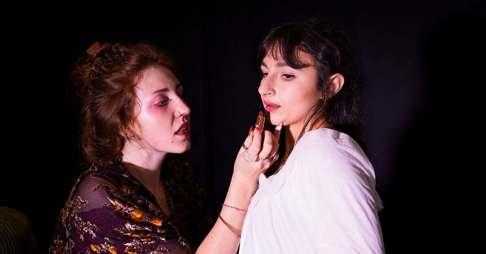 Maysie Jane Kilgore and Caroline DeFazio (Travis Emery Hackett)