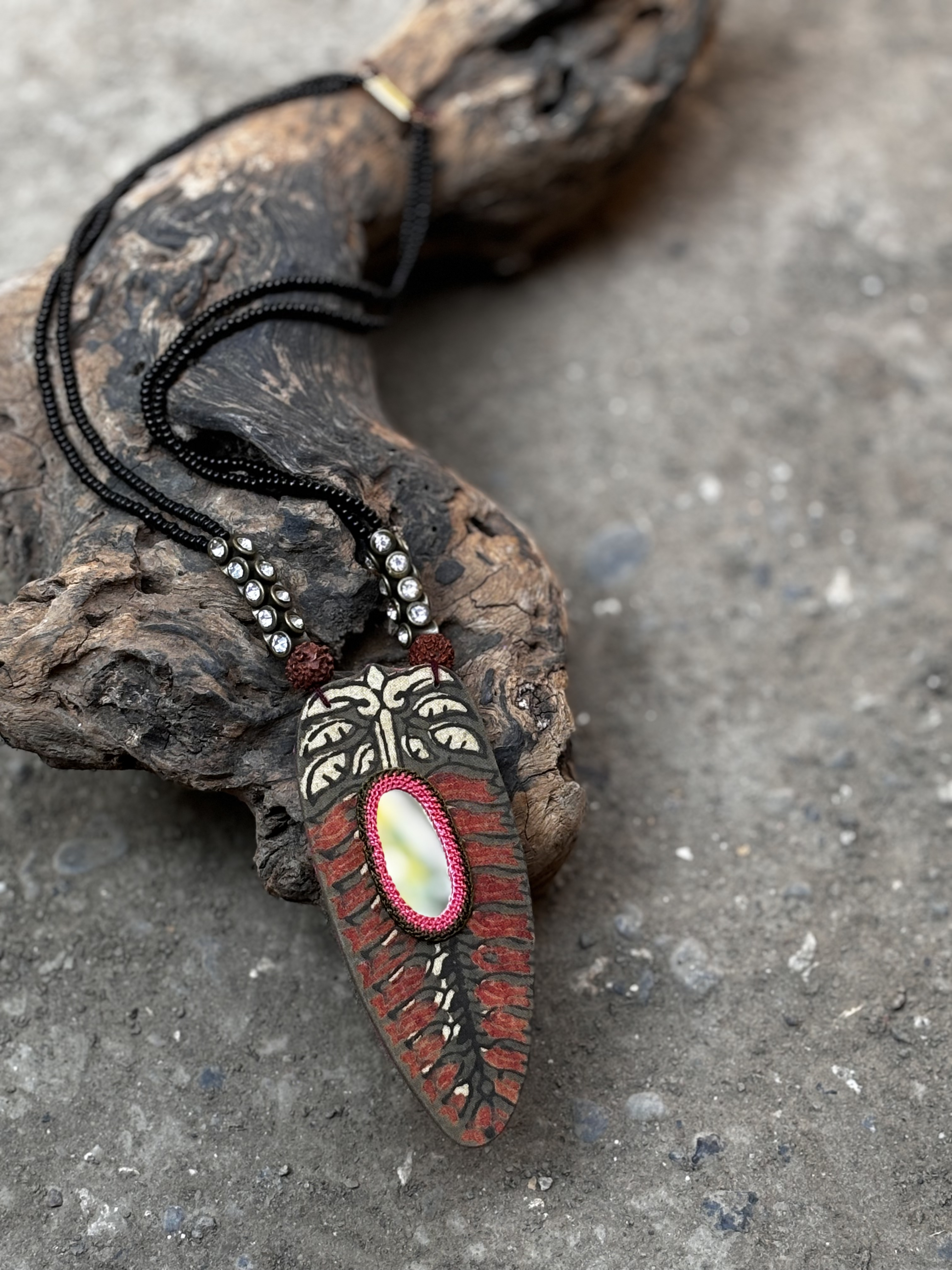 साज - Patra Handcrafted Leaf Neckpiece