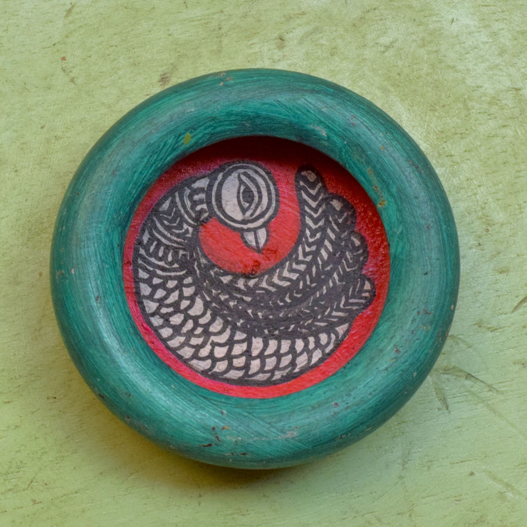 Chumbak – Madhubani Bird Hand-Painted Fridge Magnets