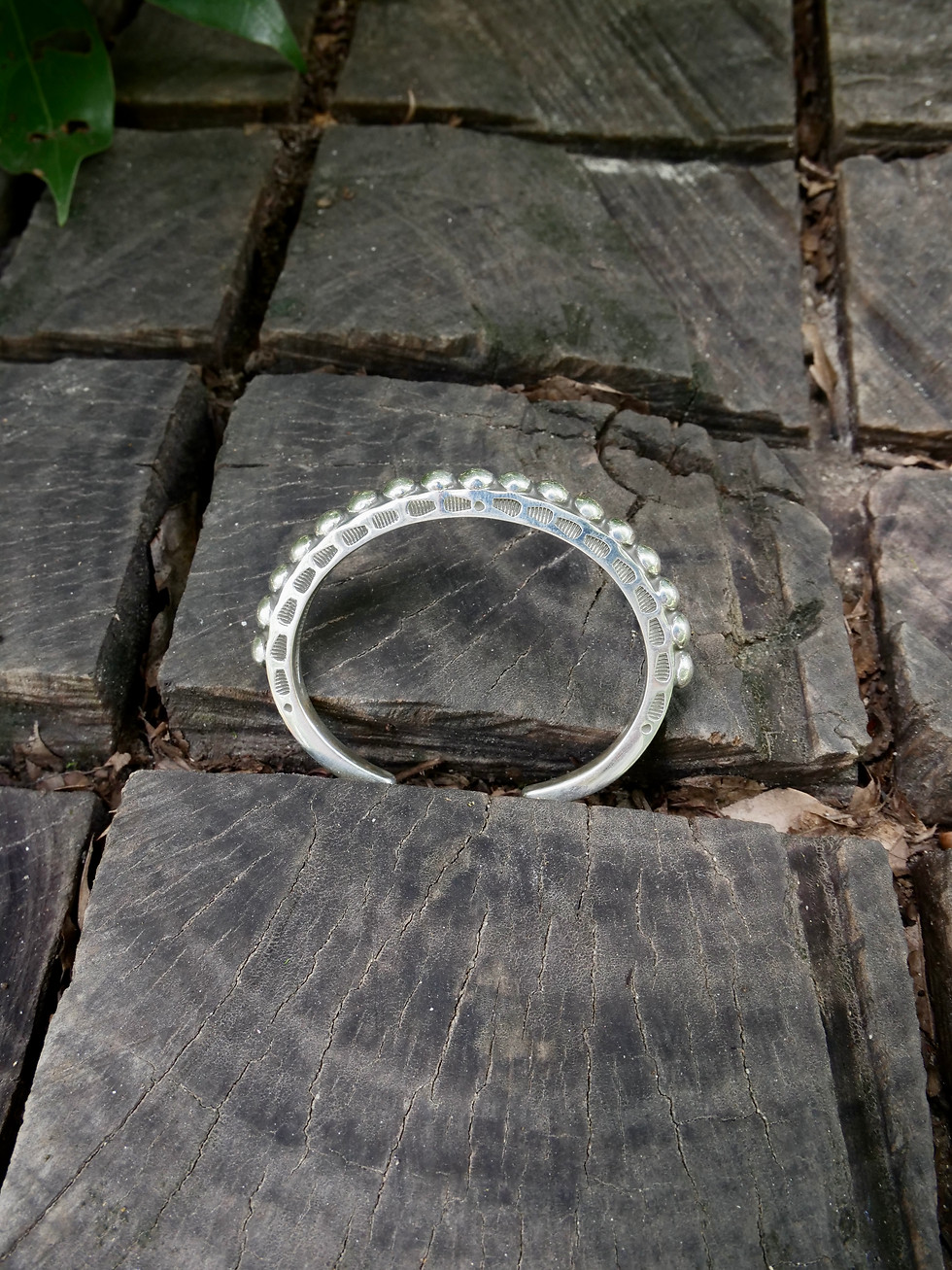 サムネイル： BUDDAH BALLS CUFF BRACELET