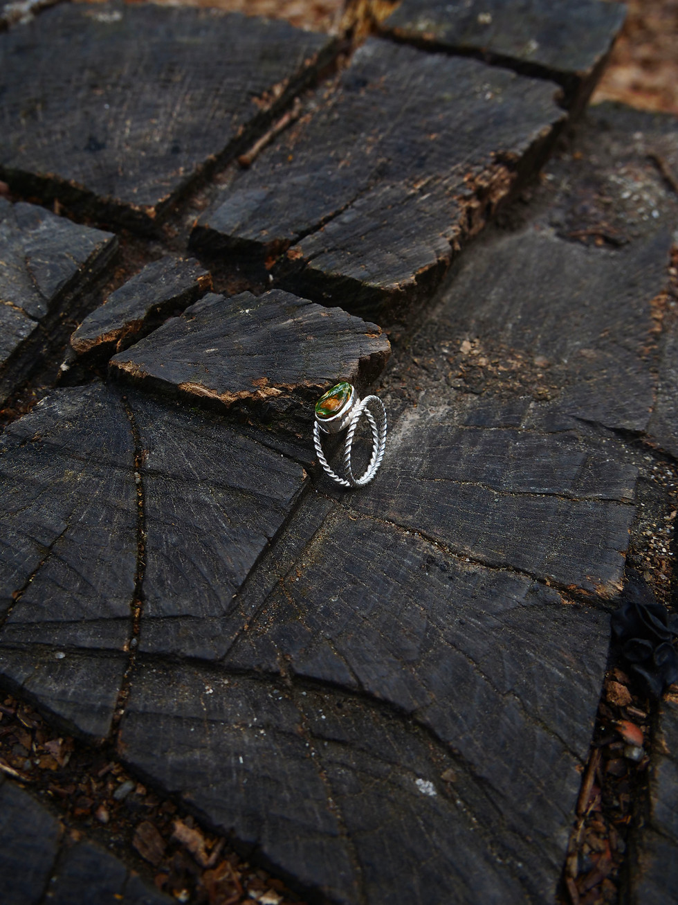 サムネイル： ROYSTONE TURQUOISE TWIST RING