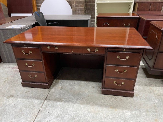 Veneer Straight Desk