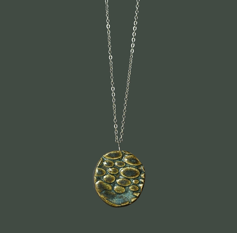 stepping stone necklace