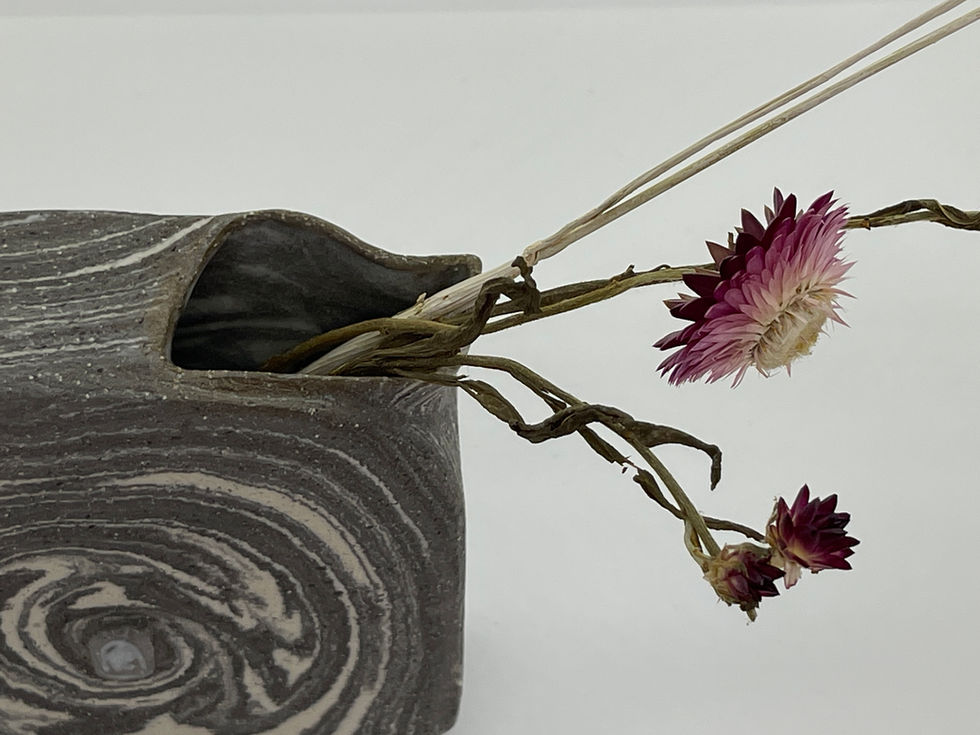 vase