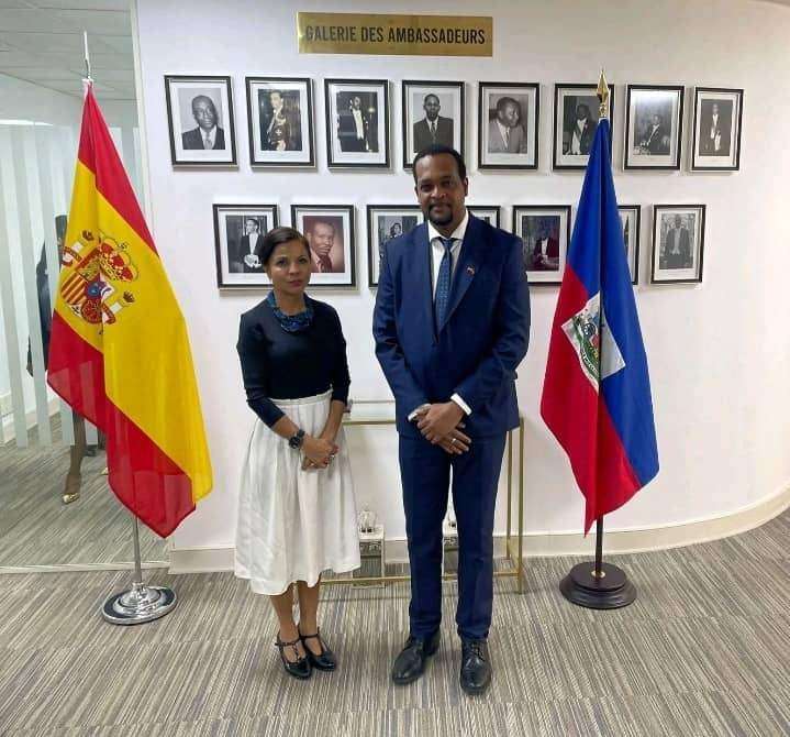 Haïti-Espagne-Coopération : Fructueuse rencontre entre l'ambassadeur Edson Louidor et Mme Erika Rodríguez de la Fondation Carolina
