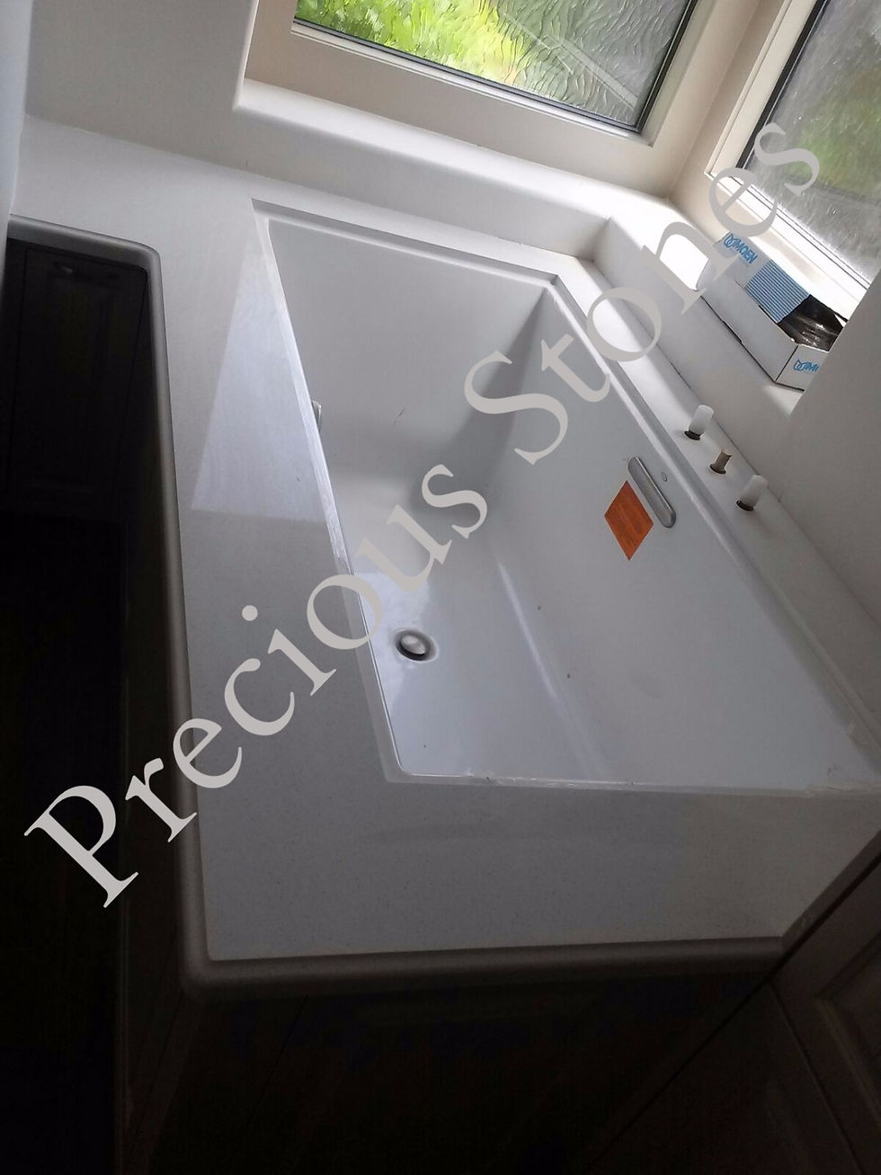 Quartz White