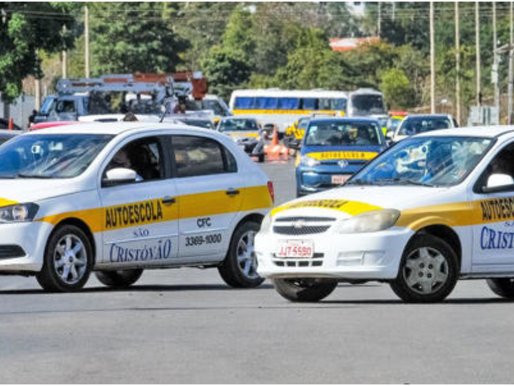 FIM DA OBRIGATORIEDADE DA AUTOESCOLA PODE GERAR ECONOMIA DE R$ 9 BILHÕES AO ANO