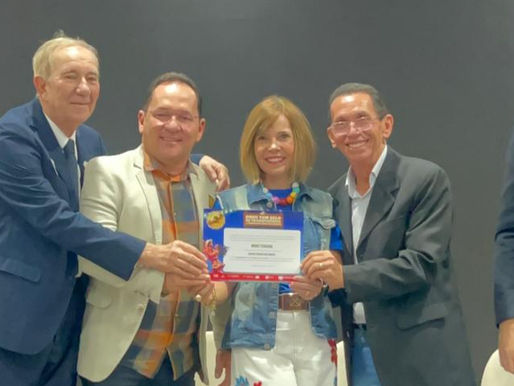 Em Salvador, prefeito de Muniz Ferreira recebe selo de transparência dos festejos juninos pela 3ª vez consecutiva