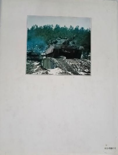 Миниатюра: The Illustrated History of Military Vehicles (1988) By Ian V. Hogg et. al.