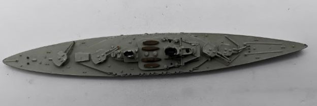 Miniature : Lutzow Metal Toy Ship Model (1:2400 Scale)