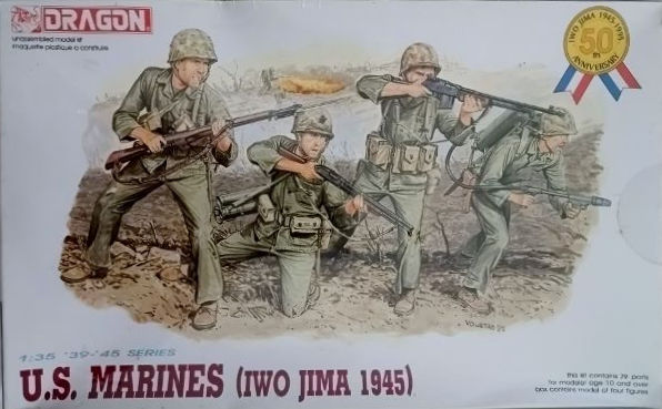 Dragon Models WWII U.S. Marines (Iwo Jima, 1945) (1:35 Scale)