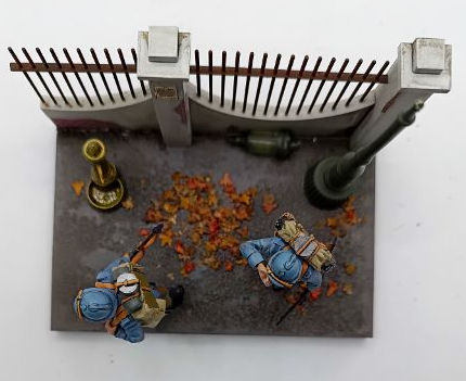 थंबनेल: Frontline Figures 2x French Soldiers In Street WWI Diorama