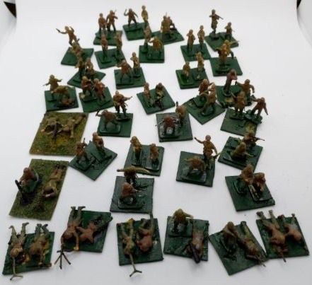 Miniatura: WWII United States Marine Figures Plastic Moulded Condition (1:72cm Scale)