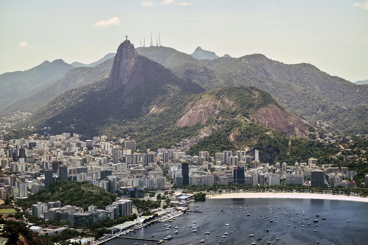 Overview: Rio de Janeiro, one of Brazil's most iconic cities, is a major destination for governmental and institutional events in South America. As a cultural and economic center of Brazil, Rio de Janeiro plays a critical role in regional diplomacy, international tourism, and environmental governance, particularly within the United Nations Framework Convention on Climate Change (UNFCCC) and MERCOSUR. Rio de Janeiro's breathtaking landscape, extensive infrastructure, and global recognition make it an attractive venue for international summits and high-level discussions. Identification as a Key Destination: The Governmental Destination Network (GDN) has identified Rio de Janeiro as a key destination for hosting governmental events, due to its leadership in environmental sustainability, global tourism, and regional governance.