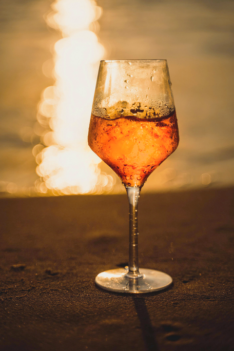 MAXX 16 High Alcohol Moscato Wine