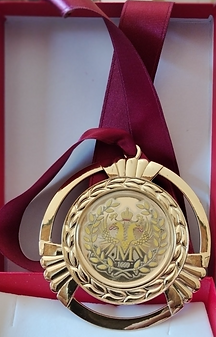 Grand-Medallion.png