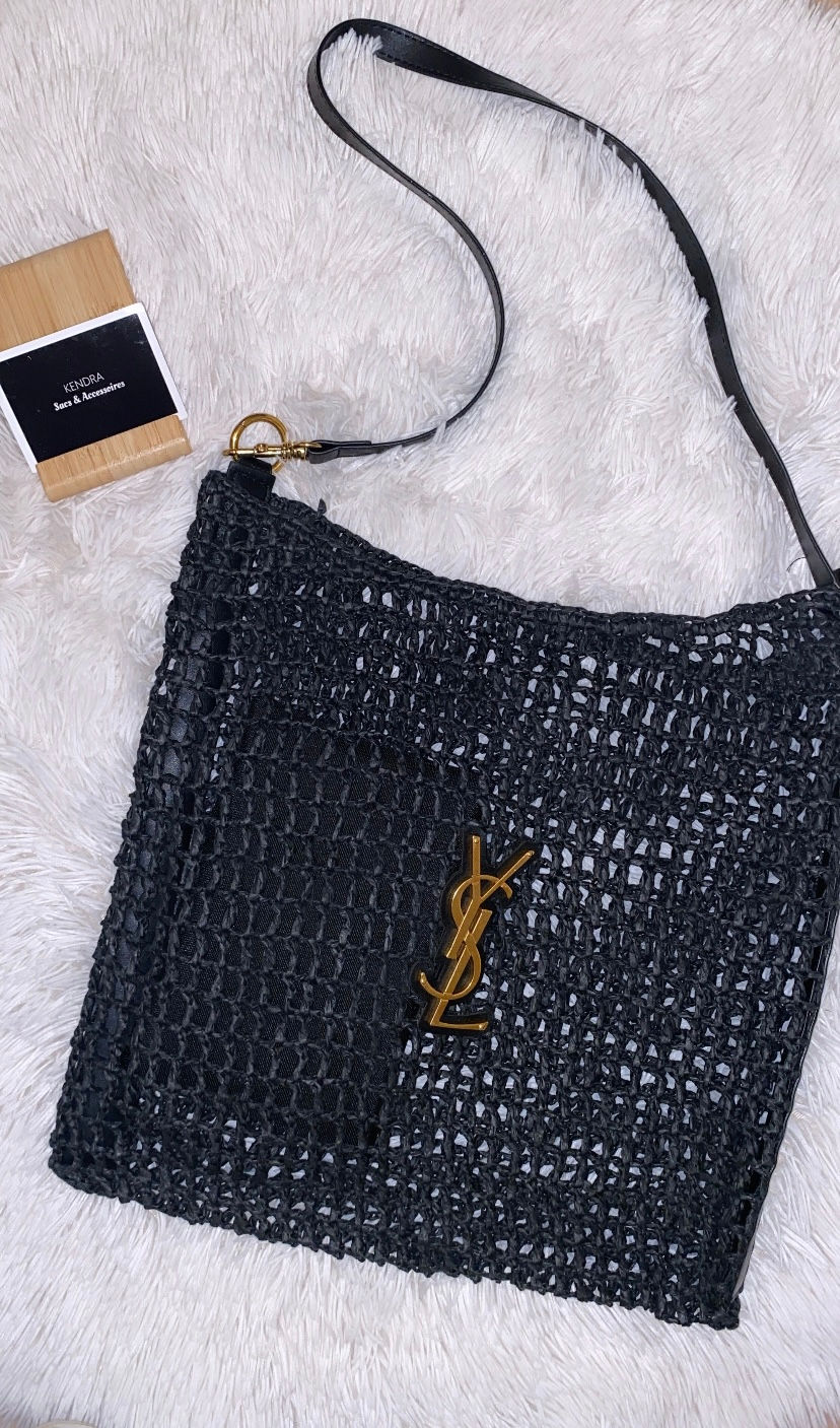 Thumbnail: MODÈLE PAILLE TRESSÉ MOYEN FORMAT