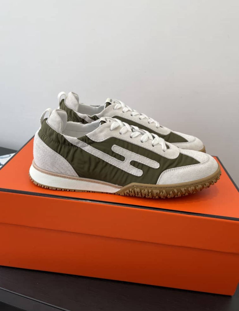 Miniature : SNEAKERS LETTER (PREORDER)