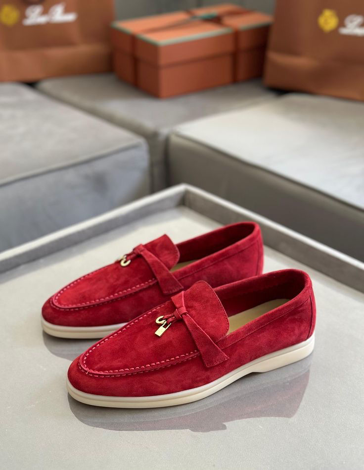 Thumbnail: MOCASSINS SUÉDÉ FERMÉS (PREORDER)