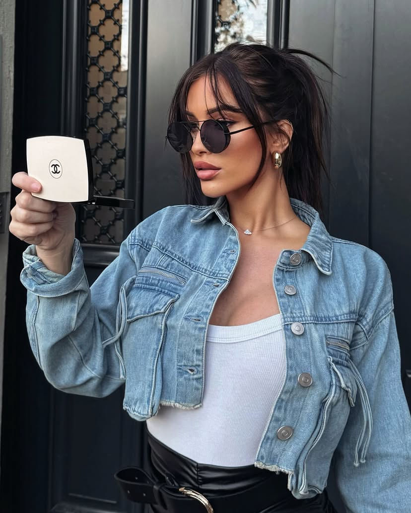 Miniature : MIROIR (DISPONIBLE IMMÉDIATEMENT)